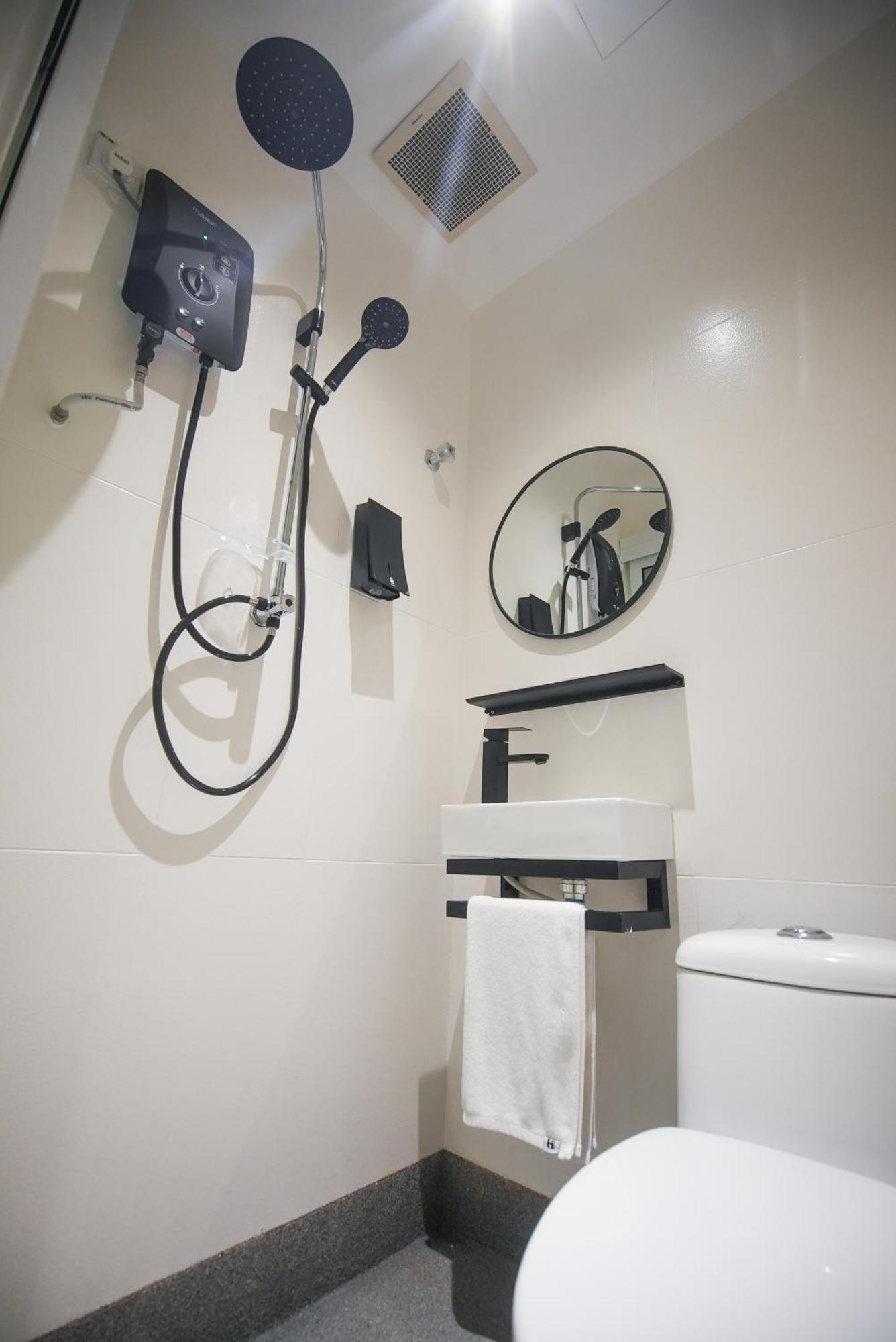 Double H Boutique Hotel Kuala Terengganu Dış mekan fotoğraf
